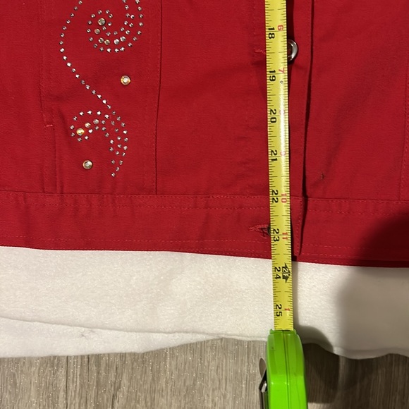 Red Sleeveless Button Down Shirt or vest with a western look, cowgirl - Picture 11 of 12